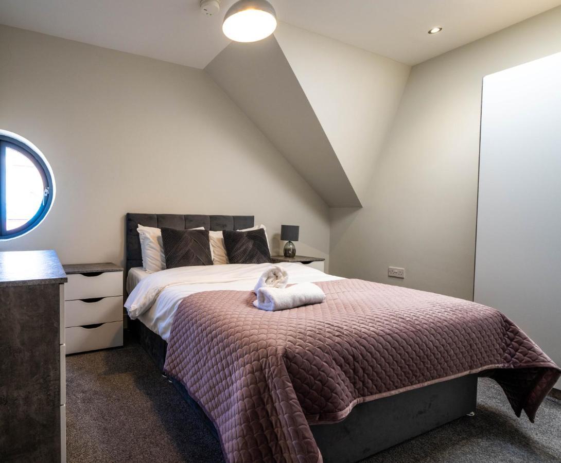 Three Bed Apartment Sleeps 5 In Botanic Belfast Dış mekan fotoğraf